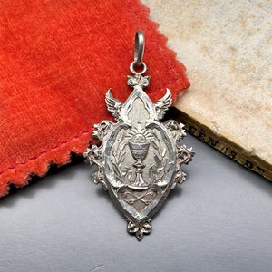 Vintage Religious Medallion, First Communion Pendant
