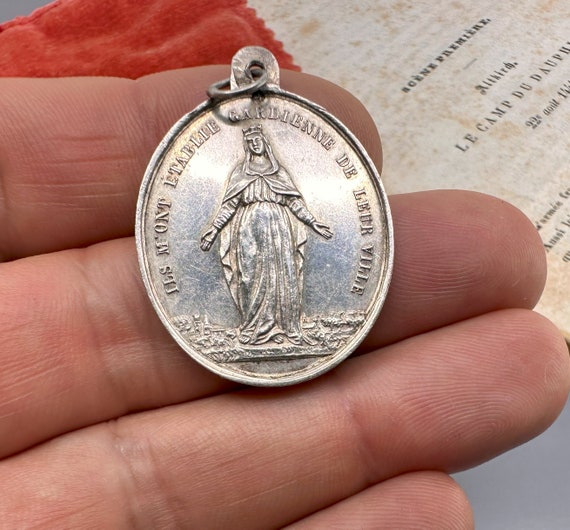 Ancienne Médaille Argent – Vierge Marie – Pendentif Religieux Fabriqué En France