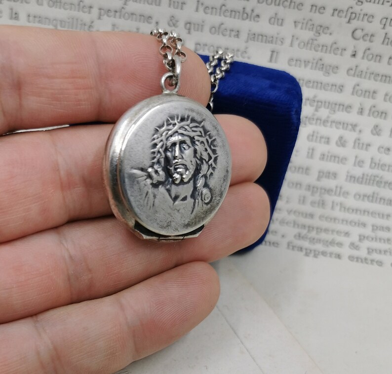 French Jesus Christ Locket Antique Religious Locket Etsy