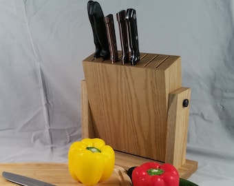 Adjustable Knife block in Sassafras