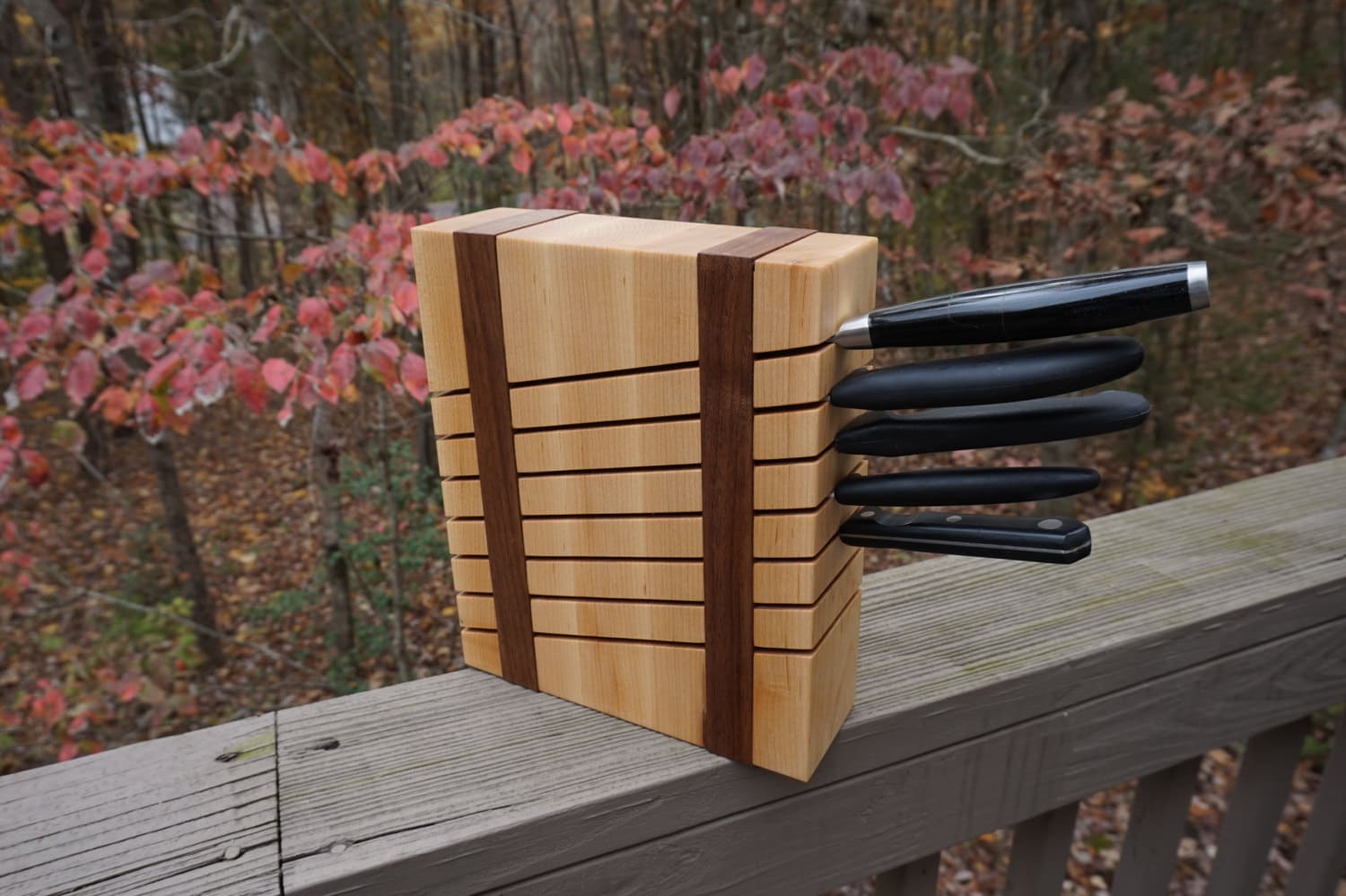 Walnut DIY Knife Block Plans  WoodWorkers Guild of America