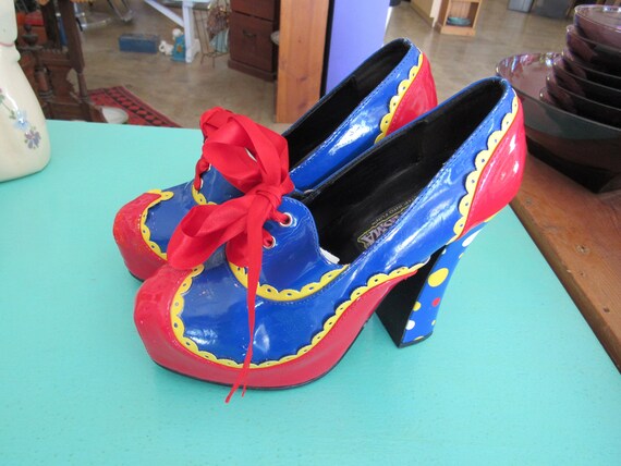 circus platform shoes