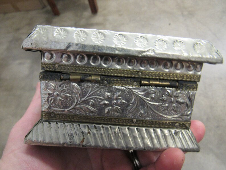 Ornate Vintage East Indian Trinket Box
