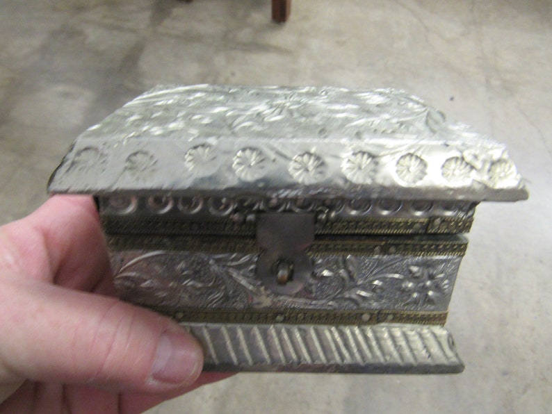 Ornate Vintage East Indian Trinket Box