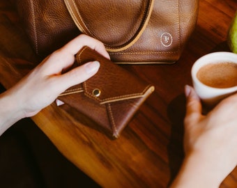 Envelope Wallet in Wild Honey Kodiak Leather