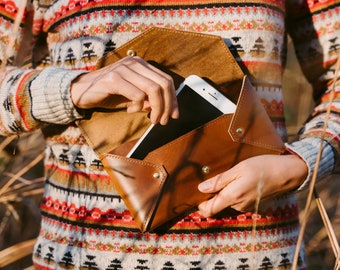 Cartera tipo clutch tipo sobre - Cuero whisky envejecido