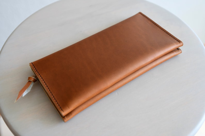Leather Phone Wallet with Phone Pocket and Zipper Pouch image 2
