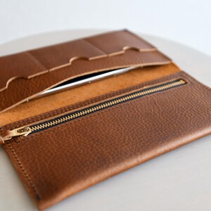 Leather Wallet with Phone Pocket and Zipper Pouch Wild Honey