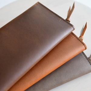 Leather Phone Wallet with Phone Pocket and Zipper Pouch image 5