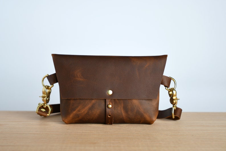 The Extra Large Bogotá Hip Bag, Fanny Pack in Wild Honey Kodiak Leather Standard