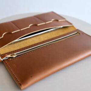 Leather Phone Wallet with Phone Pocket and Zipper Pouch image 3