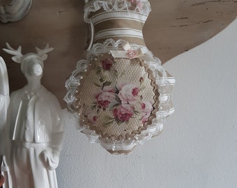 Coussin décoratif Pampille en tissu, médaillon fleurs
