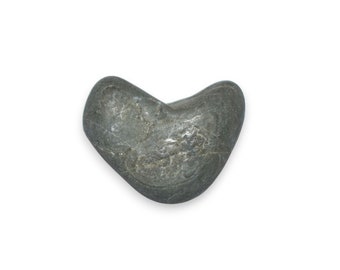 Perfectly Shaped Heart Stone 1.65" Natural Heart Shaped Stone Genuine Heart Rock Rare Beach Stone Decor Collectible Pocket Love Stone Gift