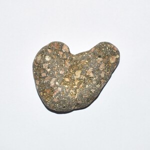 Lovely Heart Shaped Stone - Heart Rocks - Natural Heart Stone - Genuine Beach Stone Heart Love Rocks - Table Decoration