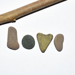 Natural Stone Letters "LOVE" 13-21mm 4pcs Rock Letters Pebble Letters Shaped Stones Mosaic Stones Natural Mosaic Supplies Love Stones