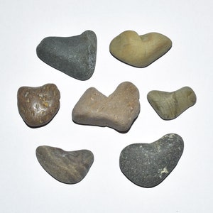 Small Heart Shaped Stones 7 Genuine Heart Rocks Natural Heart Stones Real Beach Stone Hearts Love Stones Art Mosaic Pebbles Craft Stones
