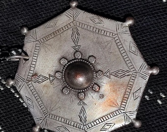 Antique Amazigh pendant