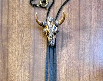 BUFFALO NECKLACE