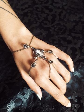 full hand jewelry