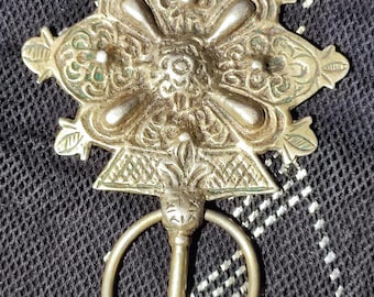 Antique Amazigh fibula