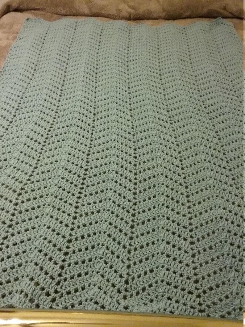 Green Ripple Crocheted Afghan