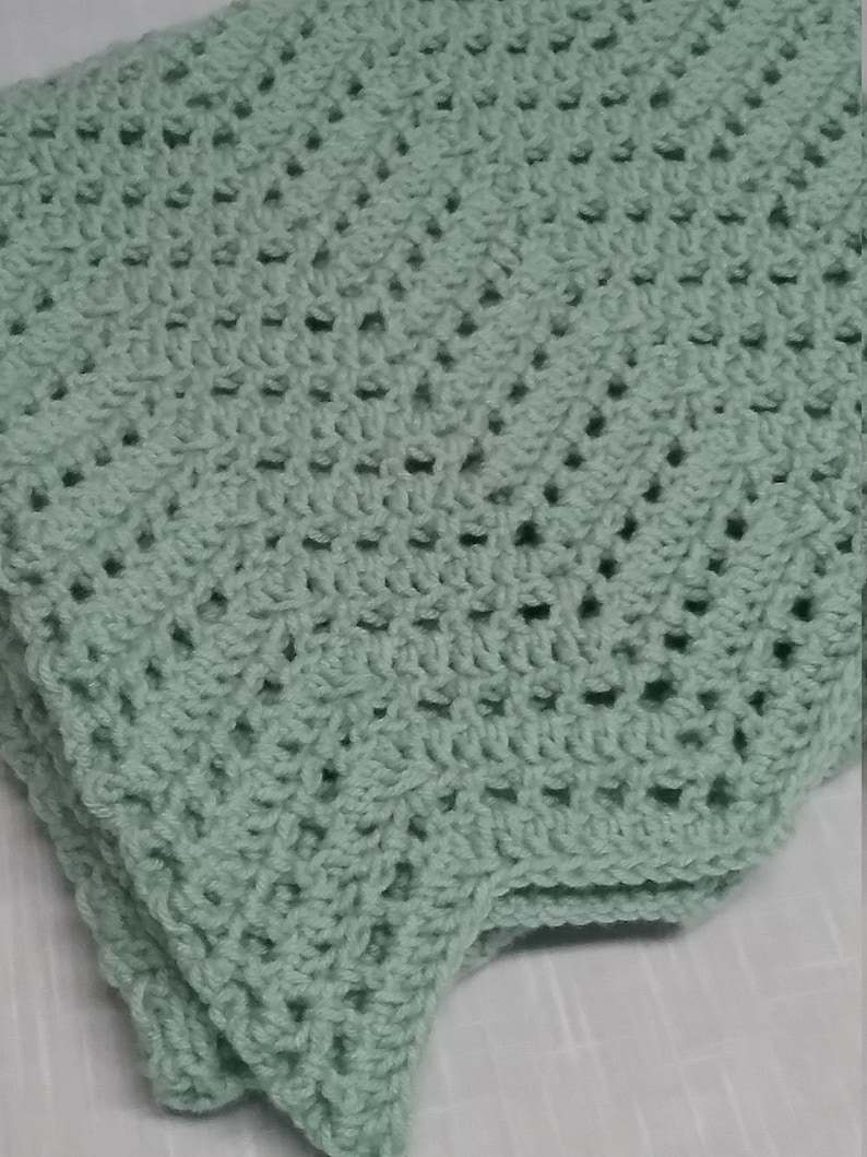 Green Ripple Crocheted Afghan