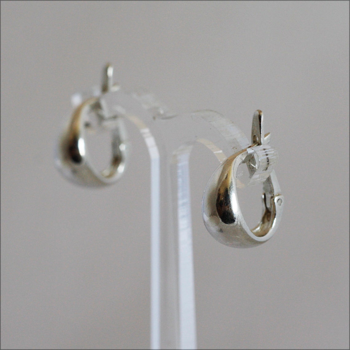 Gold-Plated Smooth Hoop Earrings Minimalist Design