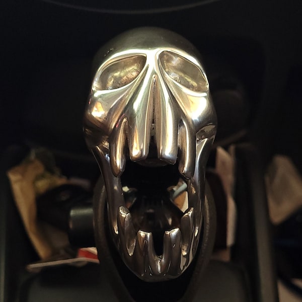 Metal Immortan Joe Screaming Skull Shifter Knob 1:1 Replica