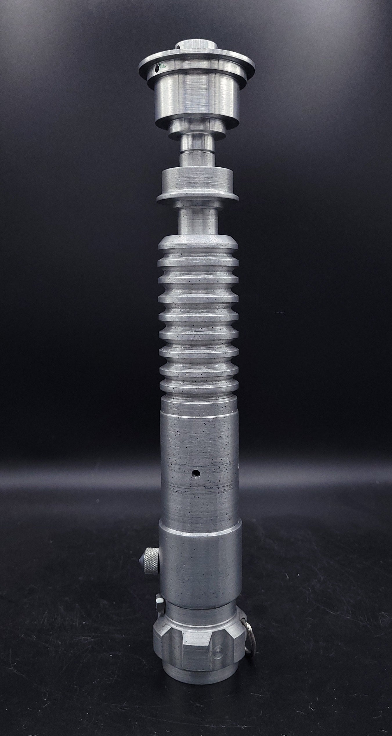 LINEAGE Luke Skywalker/ben Kenobi Stunt Lightsaber (V2/ANH