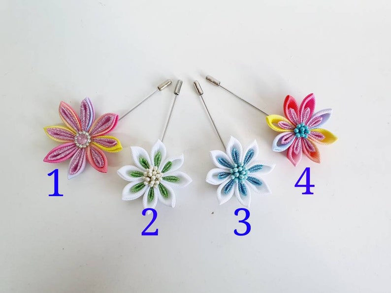 Flower lapel pins