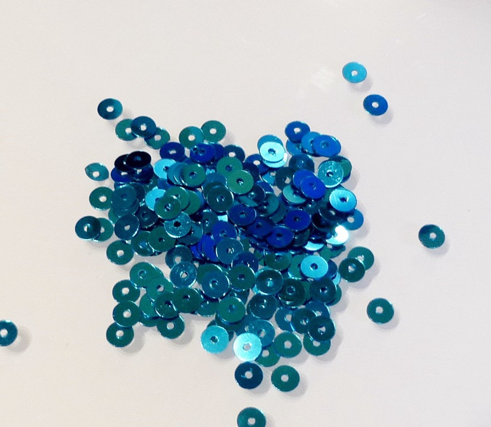 30g Plastic Paillette Sequin Beads Flat Round AB Colour 4mm | Etsy