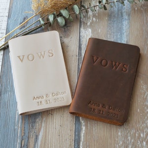 Personalized Wedding Vow Books, Leather Vow Book, Customized Wedding Vows keepsake. Personalized Gift, Bride and Groom Vows