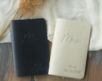 Wedding Vow Books, Custom Leather vow books set of 2, Vow Booklets, Embossed Vow Book, Luxury Vow Books, Romantic Ceremony Gift