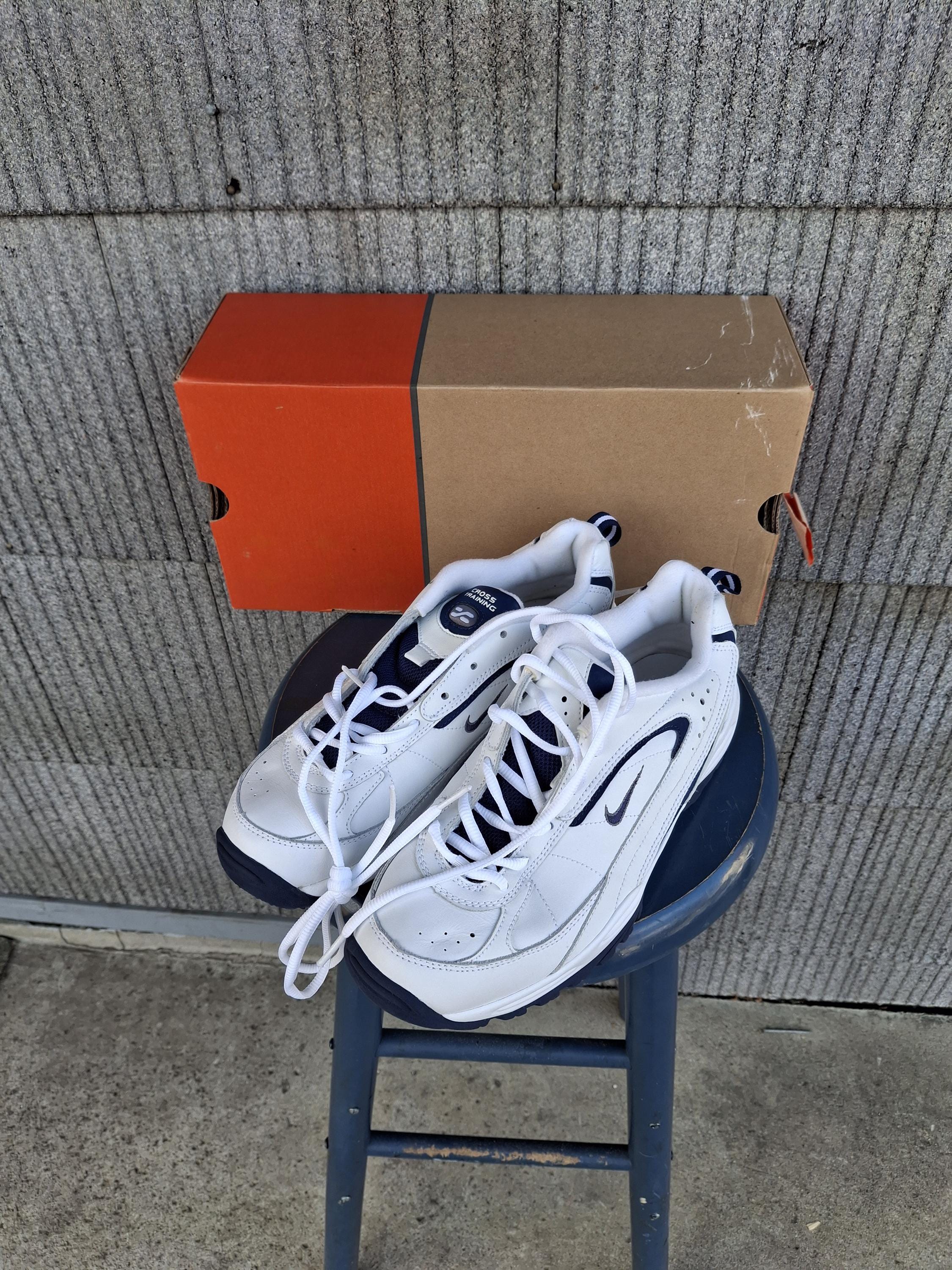 Nike shoe box vintage - Etsy 日本