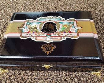 Cigar Box Jewelry Box Humidor Trinket Box Humidor Men's Gift Box My Father Garcia & Garcia CT Edition Black Lacquered Cigar Box