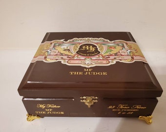 Cigar Box Jewelry Box/ Humidor Trinket Box/ Humidor Mens Gift Box/ My Father The Judge Chocolate Brown Lacquered Wood Cigar Box