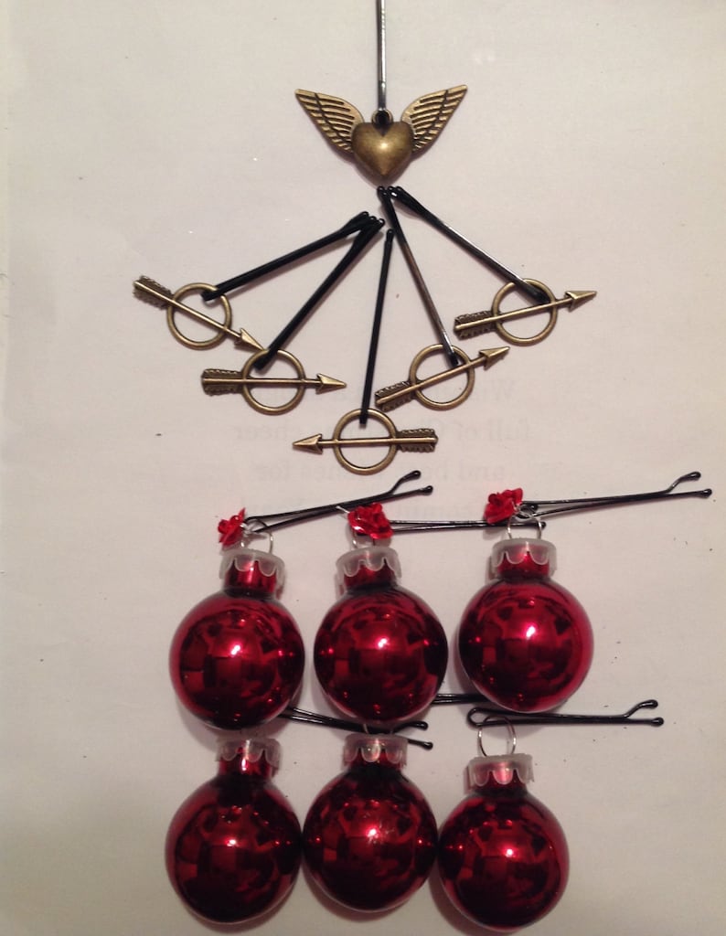 Beard Art Baubles Valentine/'s Day Deluxe Glass Baubles and Metal Roses and Arrows Hipster Gift set of 12