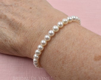 Sterling Silver & Freshwater Pearl  Bracelet, Bridesmaids Bracelet, Bridal Bracelet, Mother of the Bride Gift, Wedding Bracelet