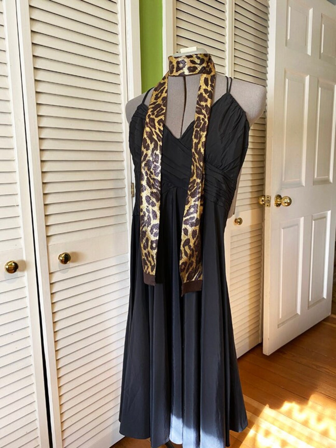 LONG SKINNY SCARF TETHER ME NOT main image 1