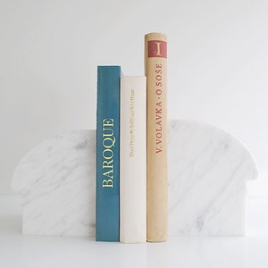 White Marble Bookends Contemporary Sculpture White Carrara Modern Bookends Elegant White Art Bookends Original Marble Display Library Decor