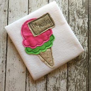 I&#39;m melting saying ice cream cone shabby chic bean stitch appliqué machine embroidery design