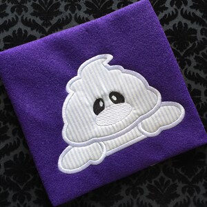 Halloween ghost appliqué machine embroidery design