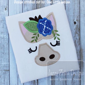 Horse face with flower appliqué machine embroidery design