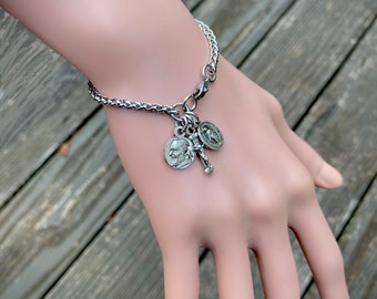 St. Pio Bracelet Crucifix Miraculous Medal Cross - Jesus Mary Our Lady Saint Padre Jewelry Stainless Steel Chain Charm Catholic Petite Mini