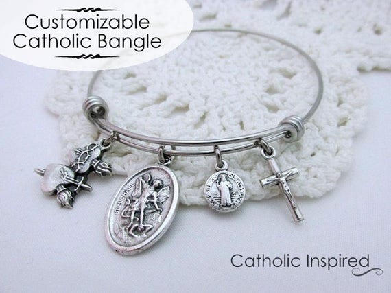 Silvertone Small Boxing Glove Daughter You Are Loved Circle Bracelet 8