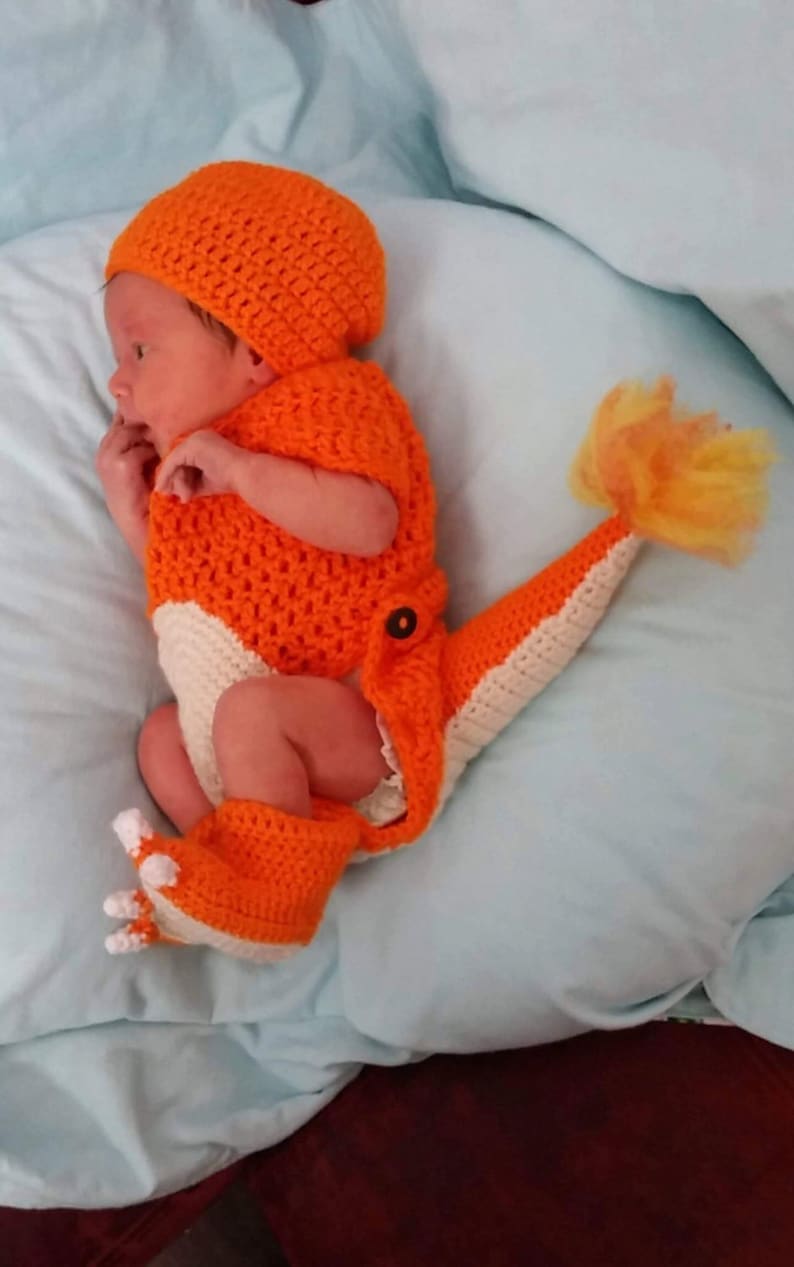 Baby charmander image 2