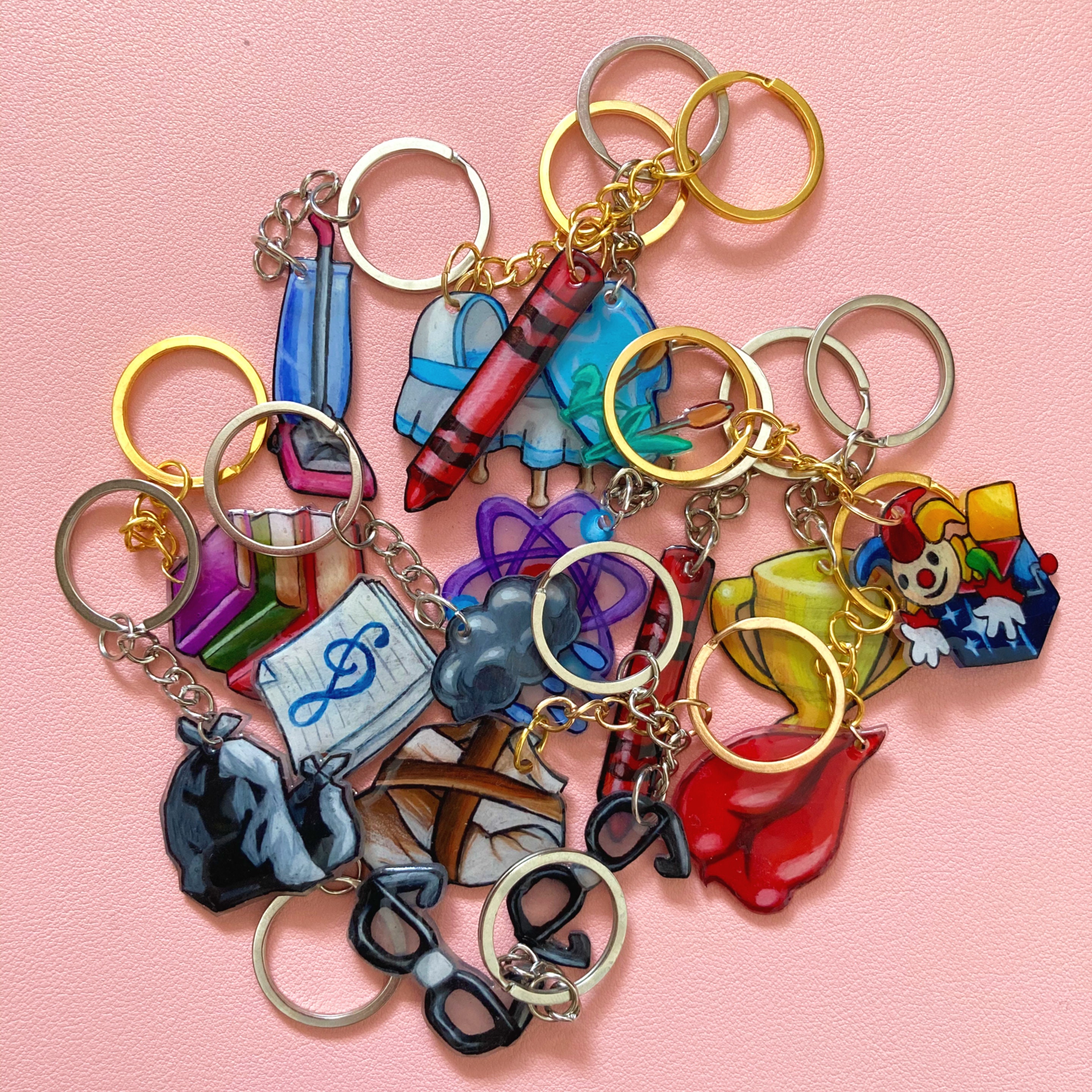Repurposed Minnie Mouse keychain charm – The Sims Shop