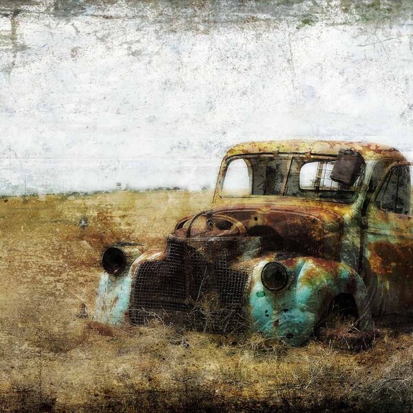 Decoupage Queen ABANDONED Pick Up Truck A4 Rice Paper DQRP0254