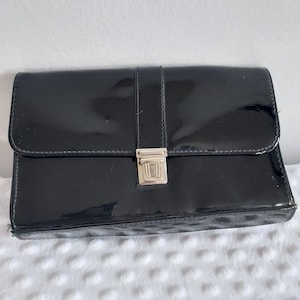 Cartera de mano vintage Sasson de charol negro de los años 90, cartera para teléfono, bolso de moda de 1995