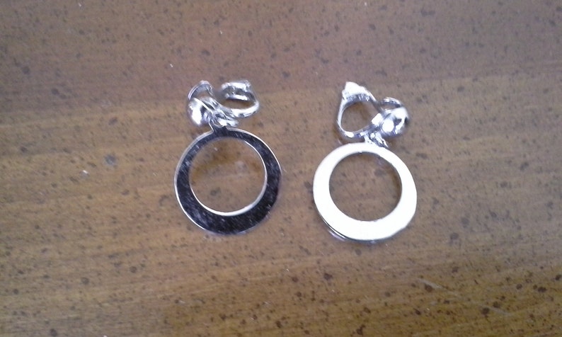 1950s Barbie Style Dainty Vintage Silvertone Small Hoop Earrings